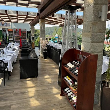 Family Hotel Eterno 치고프 차르크 외부 사진