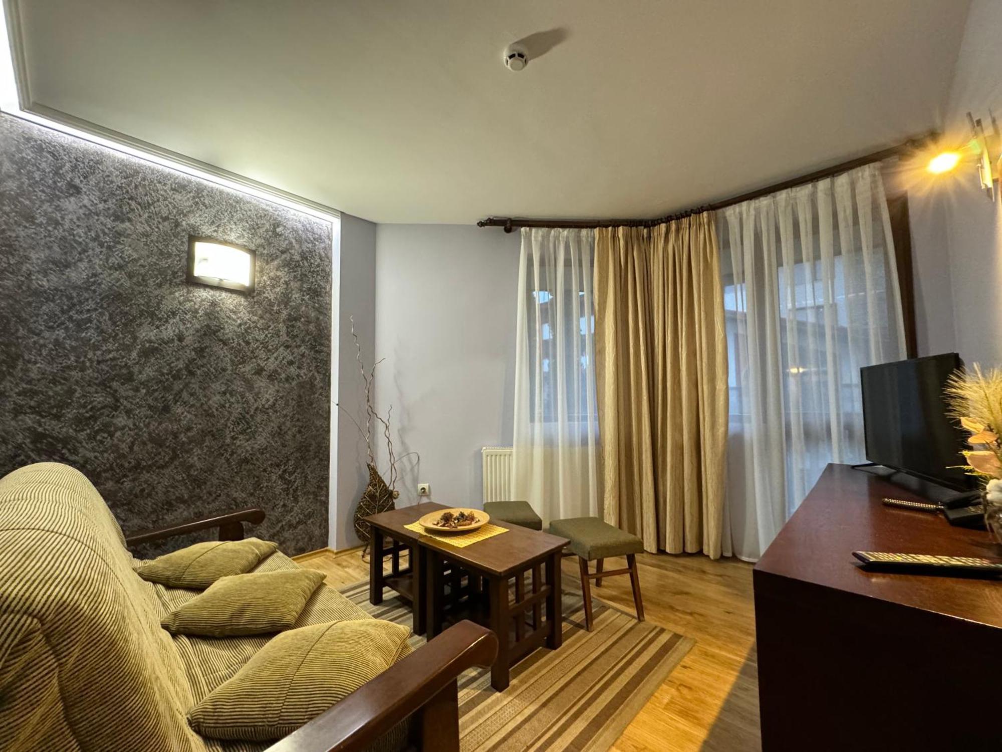 Family Hotel Eterno 치고프 차르크 외부 사진