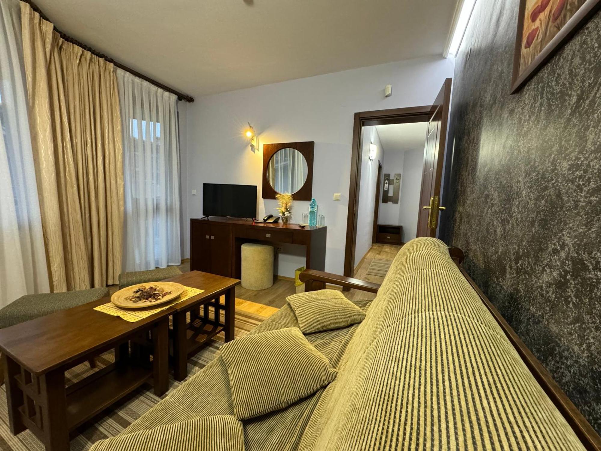 Family Hotel Eterno 치고프 차르크 외부 사진