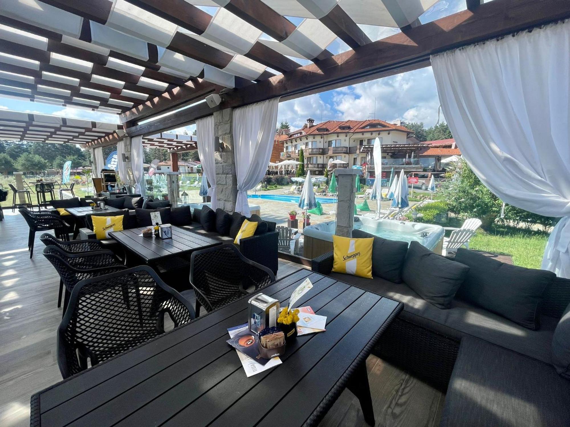 Family Hotel Eterno 치고프 차르크 외부 사진